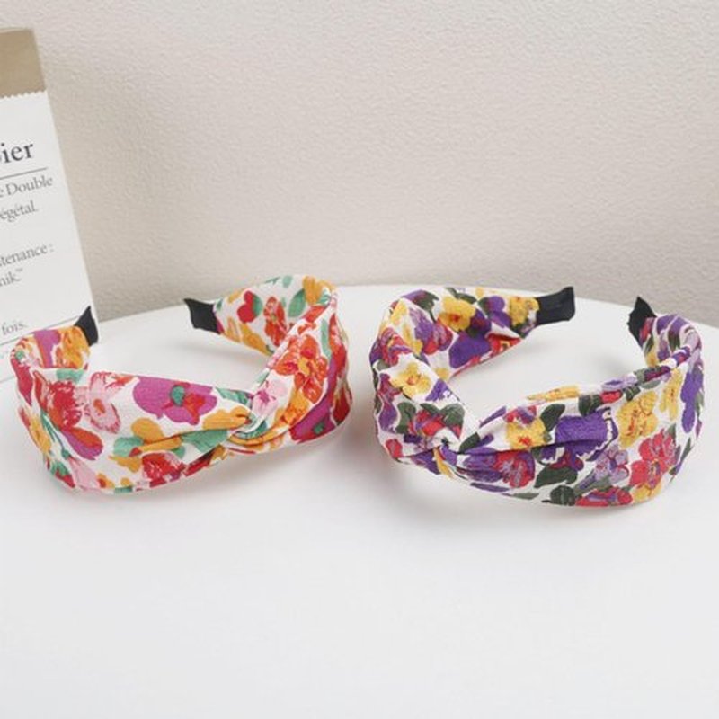 KOVOLITU 4 Pack Flower Print Knotted Headbands for Women Fashion Hair Bands Wide Cross Knot Headbands -Oil Painting