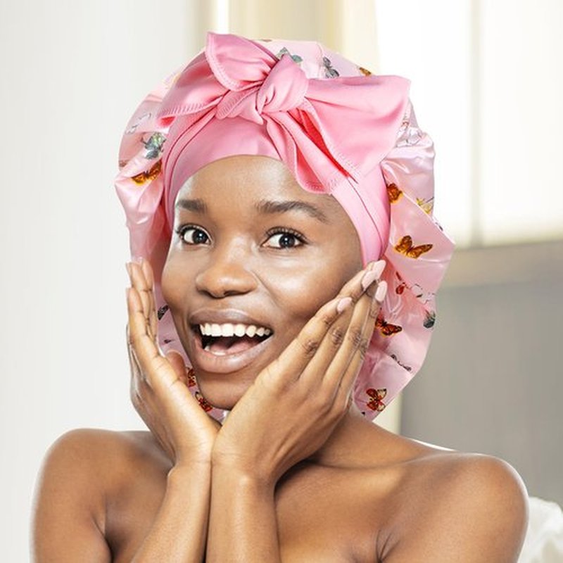Arqumi Pack of 2 Satin Sleeping Bonnet, Large Satin Sleep Bonnet, Long Strap, Adjustable Sleep Cap Hair Bonnet with Butterfly Pattern, Black+Pink