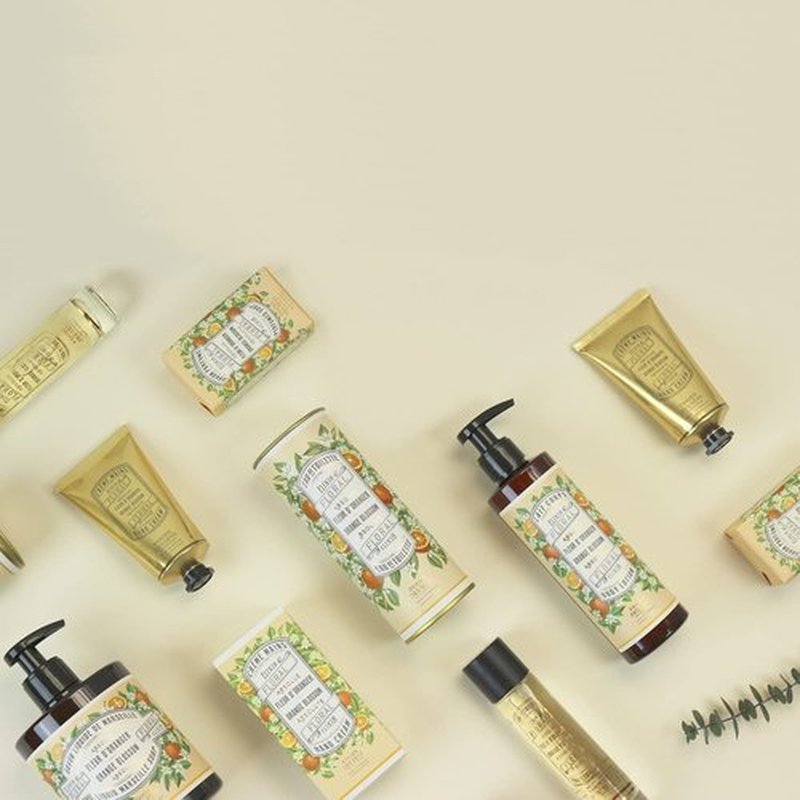 Panier des Sens – Orange Blossom Body Lotion for Dry Skin - Hydrating Body Cream for Women - Fluid Body Moisturizer with Shea Butter & Olive Oil - 96% Natural Ingredients Body Care - 8.45 Floz
