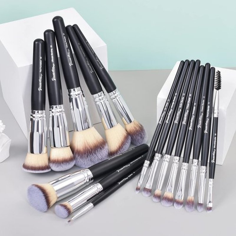 Bueart Design 19Pcs ULTRA SOFT Black labeled Makeup Brushes set Contains large powder Flat Foundation Blending Blush Face contour Concealers Brush (16Pcs Matte Black S)
