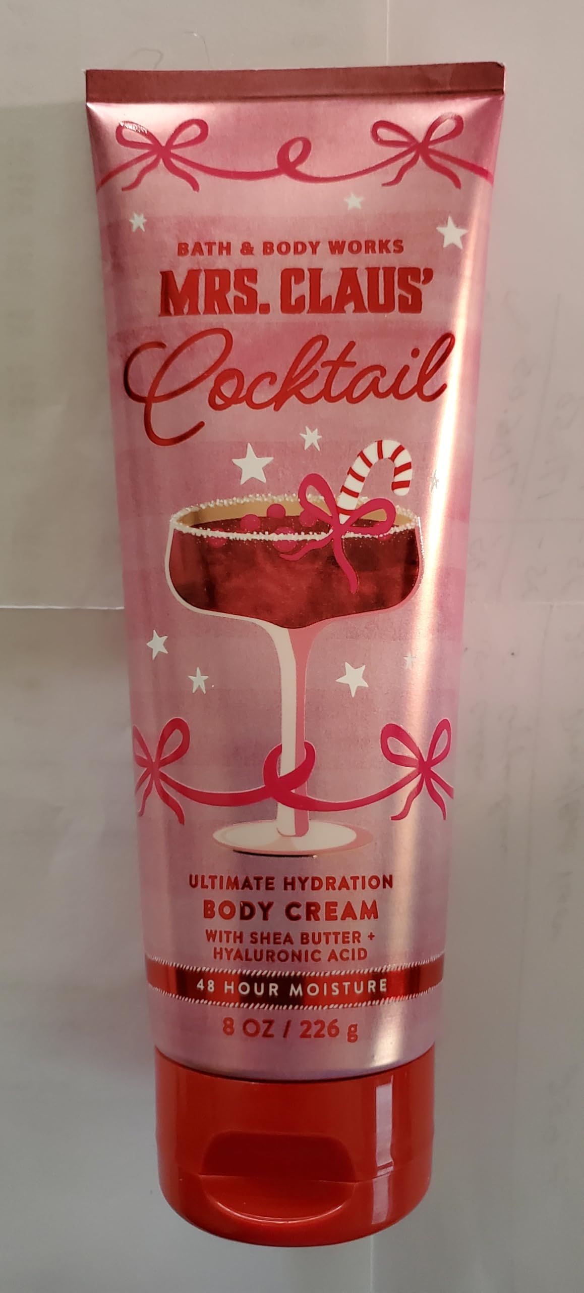 Bath & Body Works Women's Mrs Claus Ultimate Hydration Body Cream 8 Ounces Pack of 2