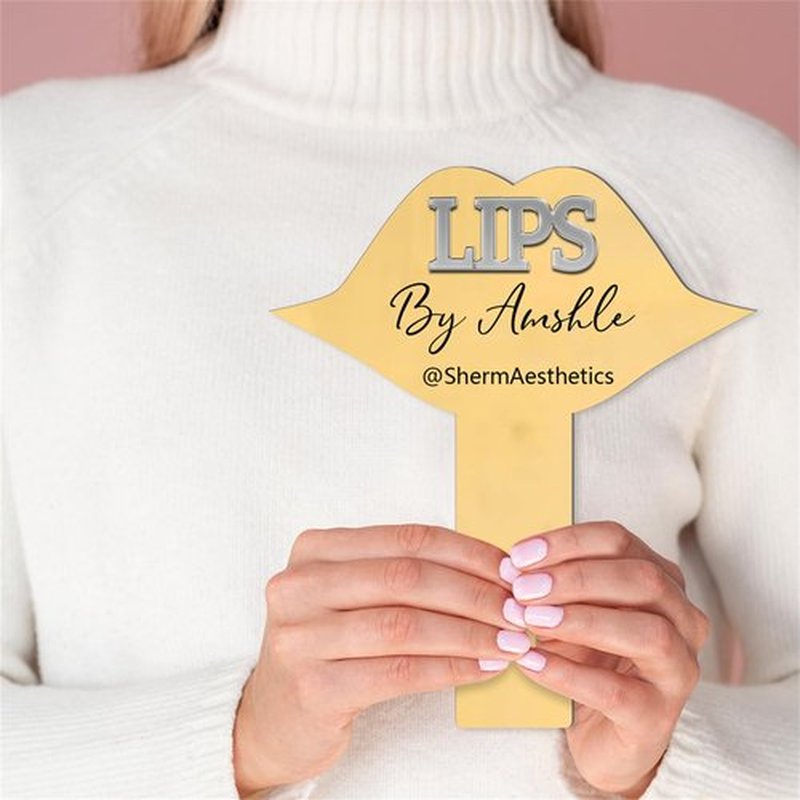 Personalized Acrylic Lip Shape Handheld Prop Mirror Custom Name Lip Filler Technician Prop for Social Media Information Beauty Room Prop Decor Salon Prop Decor Makeup Photo Prop,B2-Lip