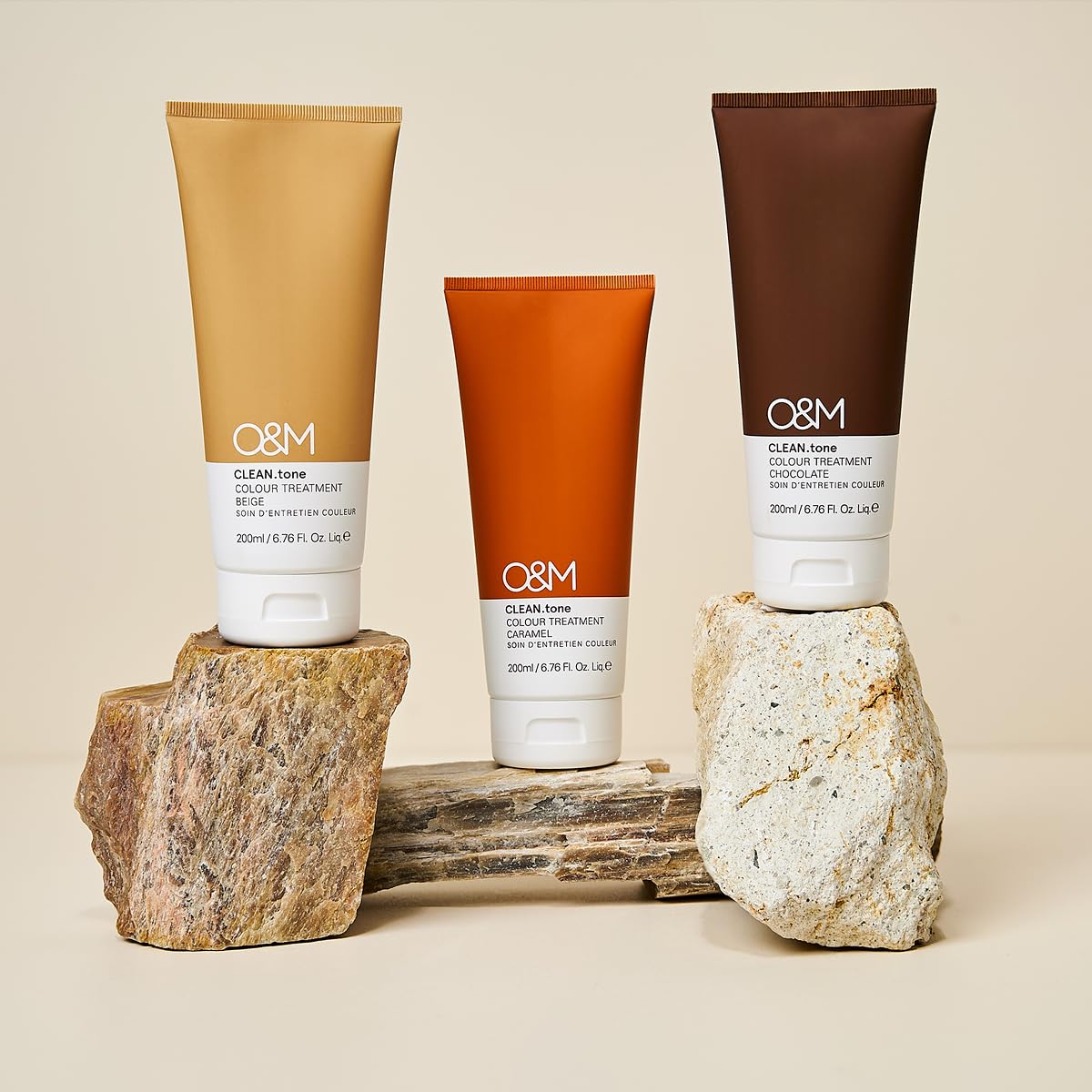 O&M CLEAN.tone Hair Color Treatment Free from Sulfates, Parabens, Silicones, Phthalates, Triclosan, Propylene Glycol & Gluten, Vegan, Cruelty Free, Light Blonde/Lightest Blonde, 200ml, Beige