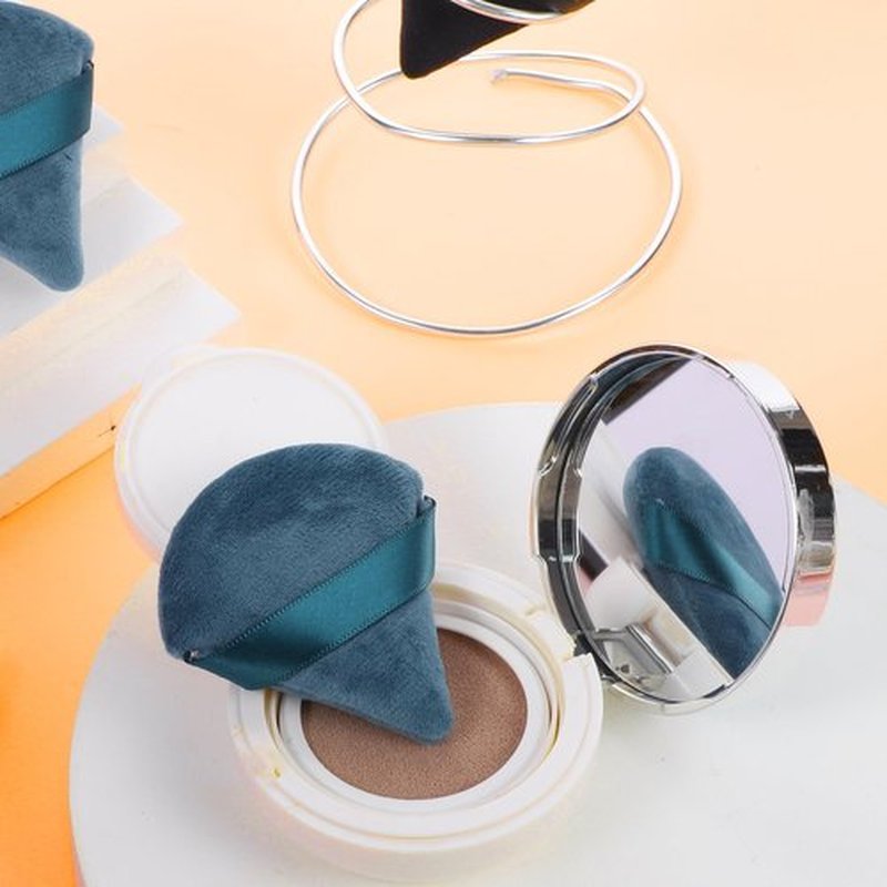 Pimoys 6 Pieces Powder Puff Face Triangle Makeup Puff for Loose Powder Setting Powder Soft Foundation Sponge Makeup Blender Sponge Beauty Makeup Tool, Black and Peacock Blue