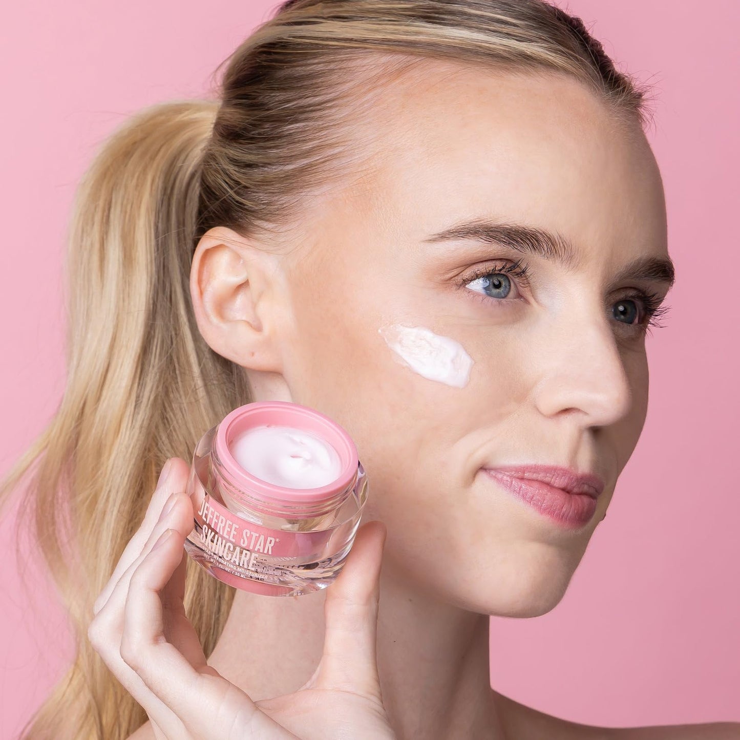 Jeffree Star Cosmetics Magic Star Hydrating Moisturizer, Travel Size, 1.1oz, Dermatologist Tested, Non-Irritating, Strawberry Extract Infused, Cruelty-Free & Vegan (Travel Size)