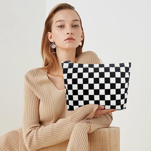 Wudimeitt Cosmetic bag Makeup bag Preppy Cute Corduroy Toiletry bag for women travel essentials (Plaid black)