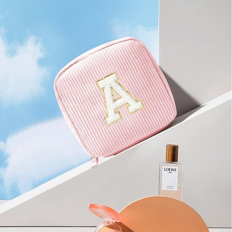 Gifts for Women Girls - Personalized Birthday Gifts for Women, Gifts for Women Mom Daughter Teacher Wife Grandmother, Monogram Initial Pink Cute Makeup Bag Pouch for Women Teen Girls (Letter A, Pink)