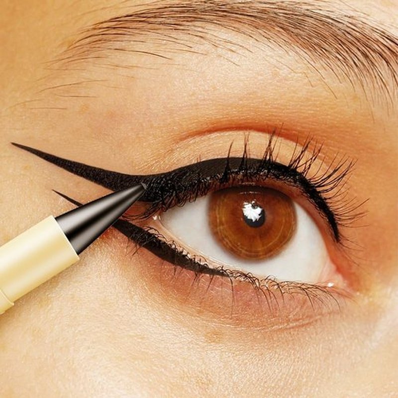 XieJY Quick-Drying Matte Eyeliner, 2024 New Black Gel Eyeliner Pencil Set Natural Cream Eye Liner Long Wear Gel Eyeliner, Waterproof Smudge Proof Long-Lasting Gel Eye Liner Makeup (Black)