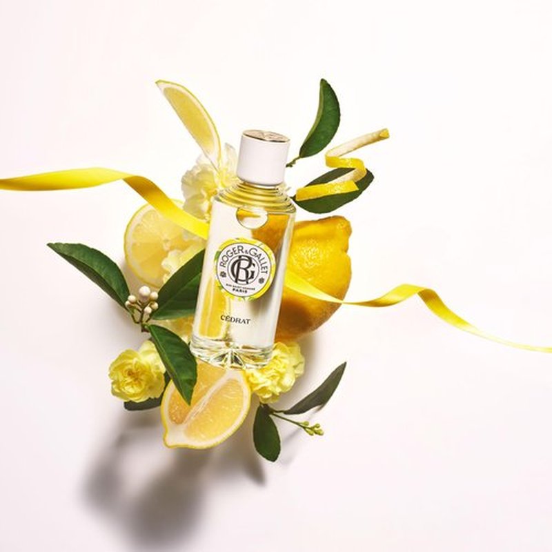 ROGER & GALLET | Fragrant Water Body Spray for Women | Cedrat 3.3 Fluid Oz.