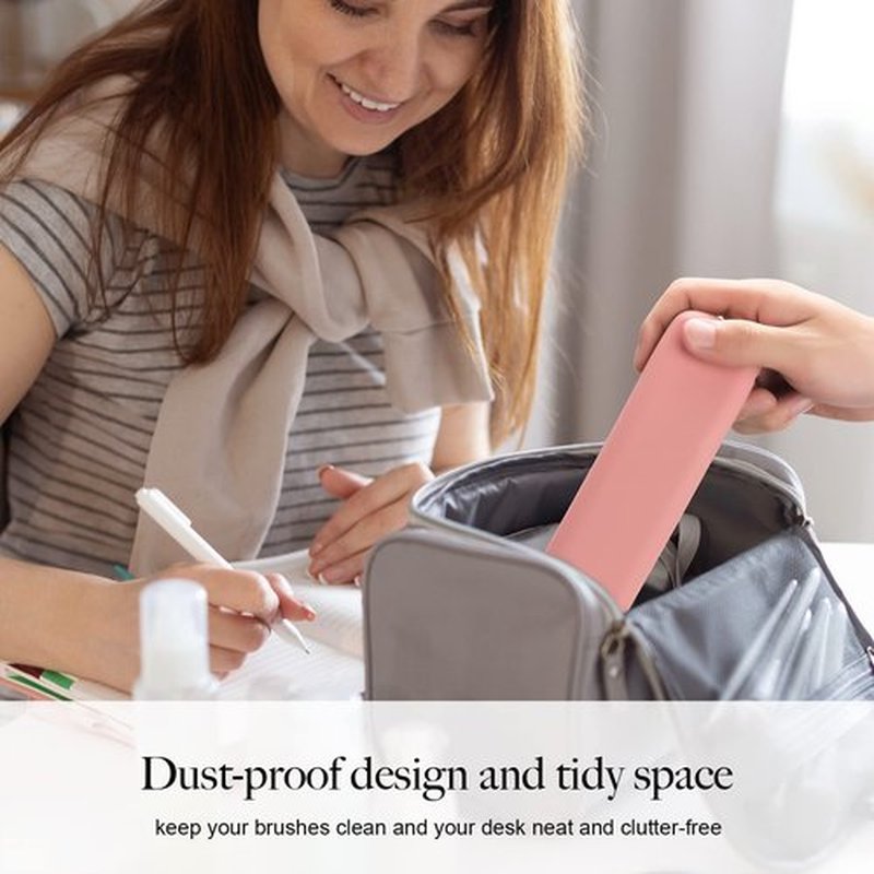 Travel Essentials Makeup Brush Holder, Portable Make Up Organizer, Silicone Cosmetic Bag, Soft and WaterProof Small Makeup Brush Pouch