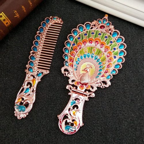 BYVUTE Handheld Mirror Set, Vintage Makeup Mirror and Comb Antique Princess Castle Vanity Mirror Cosmetic Decorative Embossed Hair Brush Gift for Women Girls (Peacock 2)