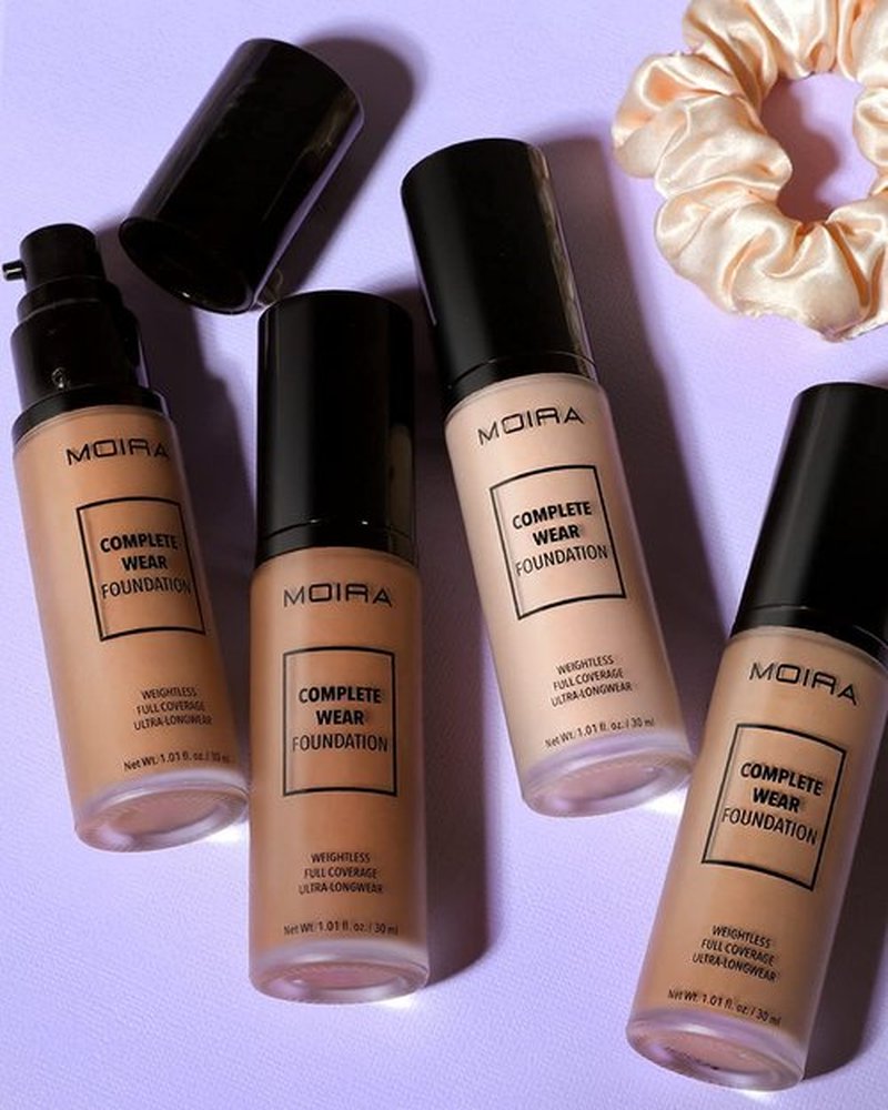 Complete Wear Foundation (550, Praline)
