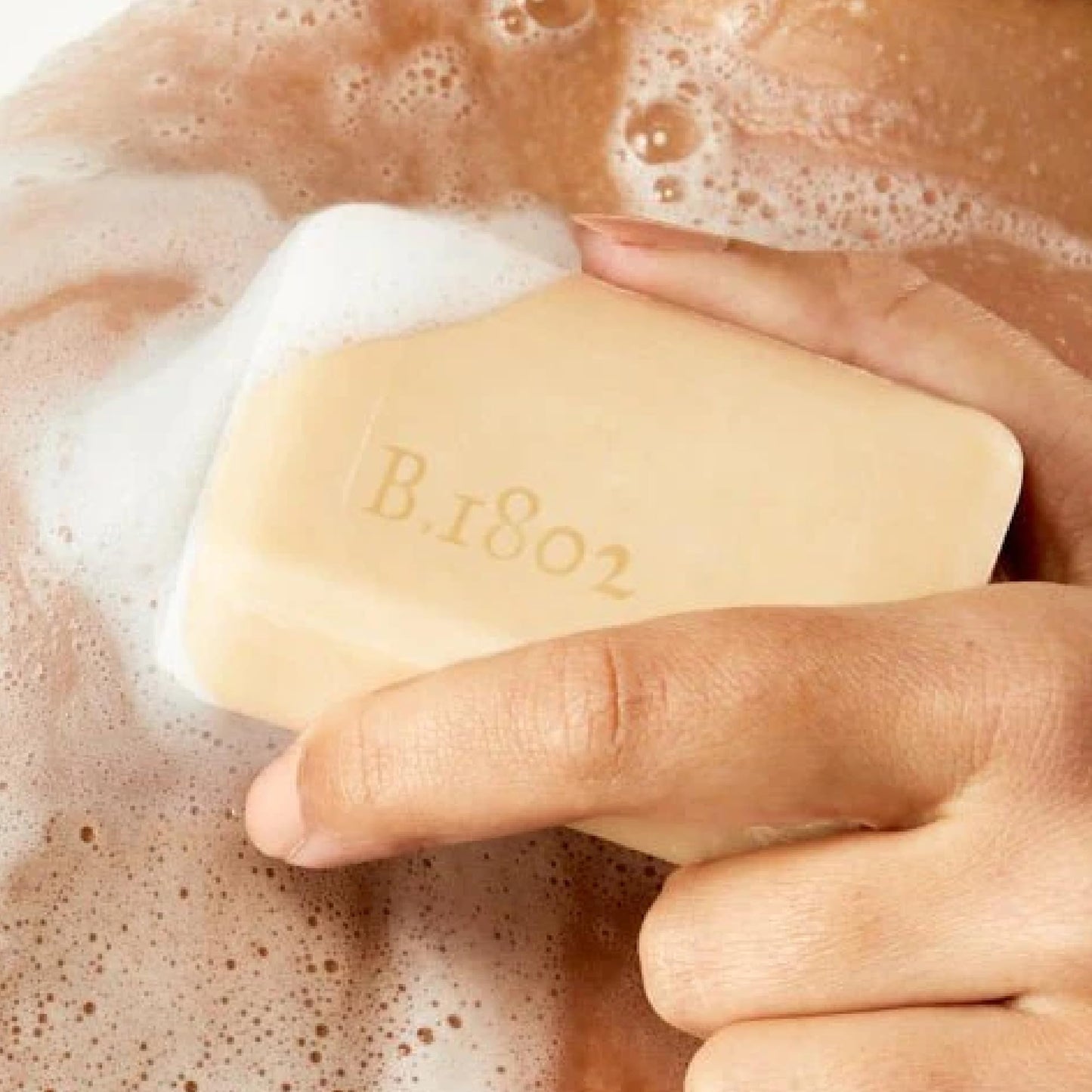 Beekman 1802 Smooth Lactic Acid & Willow Bark Goat Milk Scrub Bar Soap - Fragrance Free - 9 oz - Lactic Acid and BHA alternative - Smooths Rough Skin - Good for Sensitive Skin - Cruelty Free