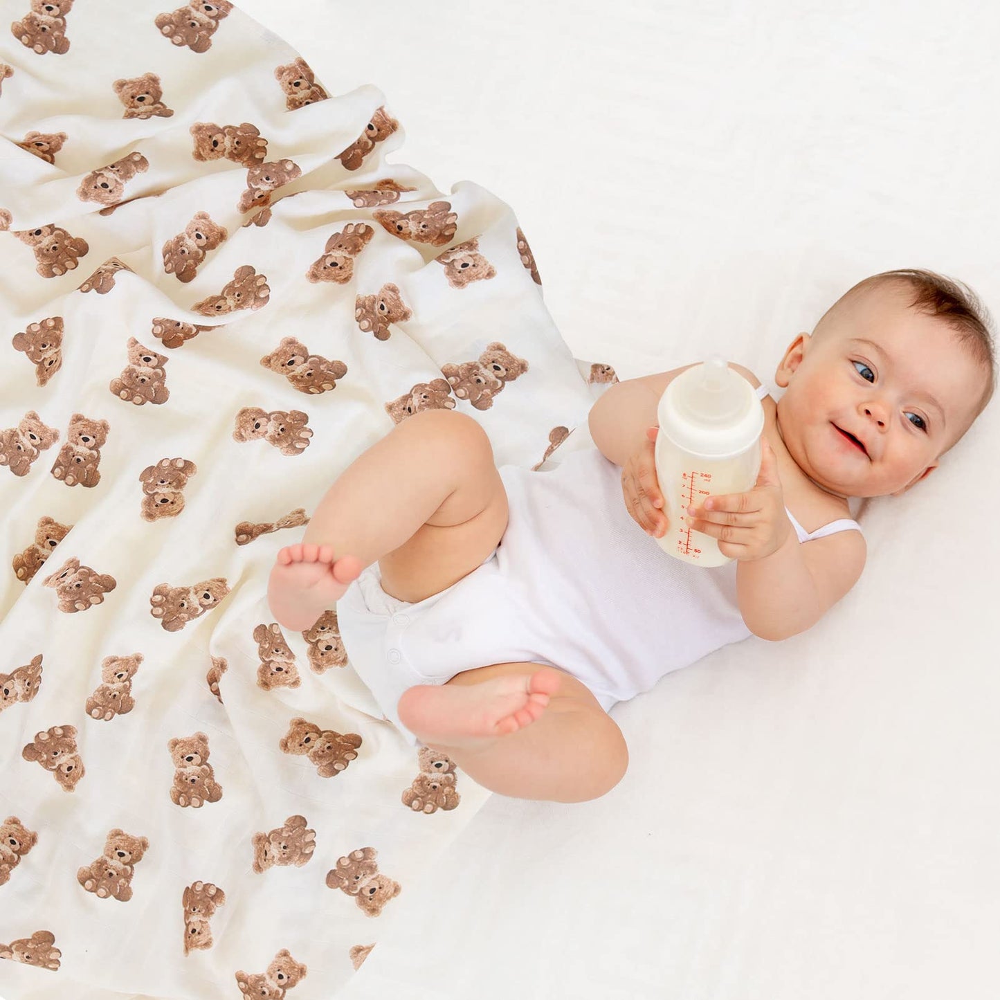 LifeTree Muslin Swaddle Blankets, Baby Swaddling Wrap Nursery Blanket Unisex, Soft 70% Viscose from Bamboo and 30% Cotton, Large 47 x 47 inches, Bear & Checkered Swaddle Blanket