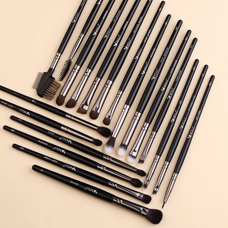 BEILI Makeup Brushes 40Pcs Professional Makeup Brush Set Premium Synthetic Kabuki Foundation Blending Face Powder Blush Concealers Eye Shadows Make Up Brushes Kit