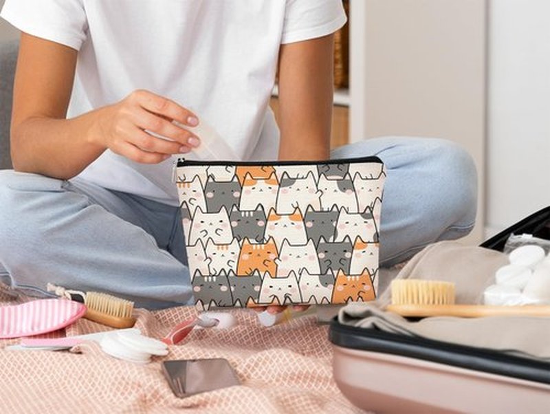 BARPERY Cute Makeup Bag,Cat Makeup Bag,Cat Gifts Makeup Bags,Cosmetic,Bag,Cat Gifts for Women,Travel Makeup Bag,Small Makeup Bag,Makeup Bag Organizer,Cat Mom Mothers Day Gifts