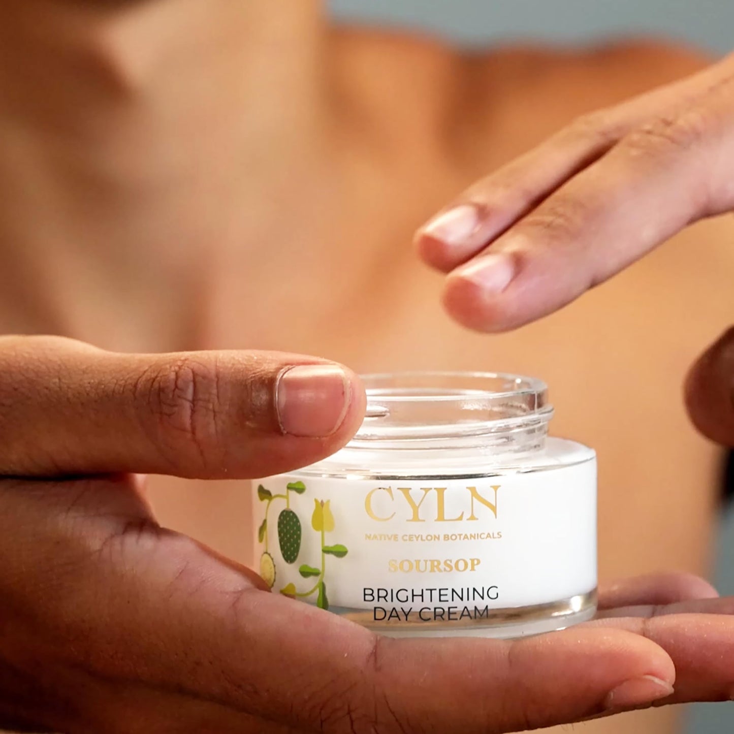 CYLN Soursop Day Cream - Face Moisturizer with Antioxidants - Moisturizer Face Cream for Women, Men, and Even Skin Tone - 1.76 oz