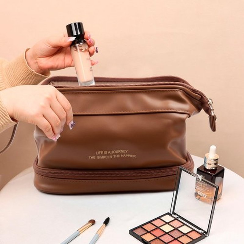 Abiudeng Large Makeup Bag,Waterproof Cosmetic Bag,Make up Travel Bag Essentials,Cute Travel Toiletry Bag for Women Makeup Bag Organizer with Bottom Pouch,Travel Size Toiletries Bag for Women Brown