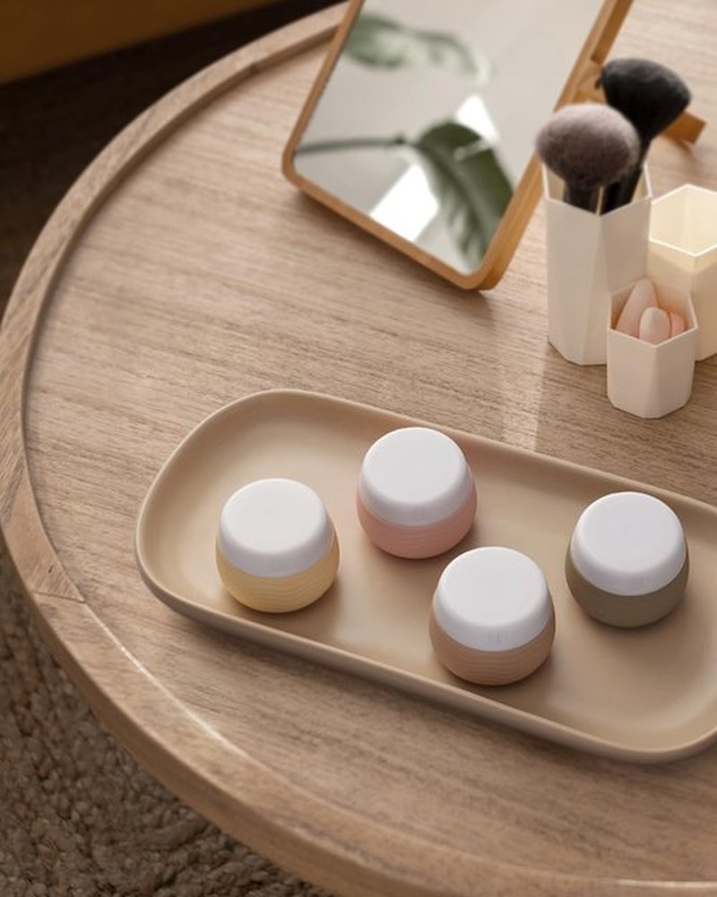 Yinke Travel Containers for Toiletries, Silicone Cream Jars, TSA Approved Travel Size Containers, Leak-proof Travel Essentials/Accessories with Lid for Cosmetic Face Body Cream(4 Pack)