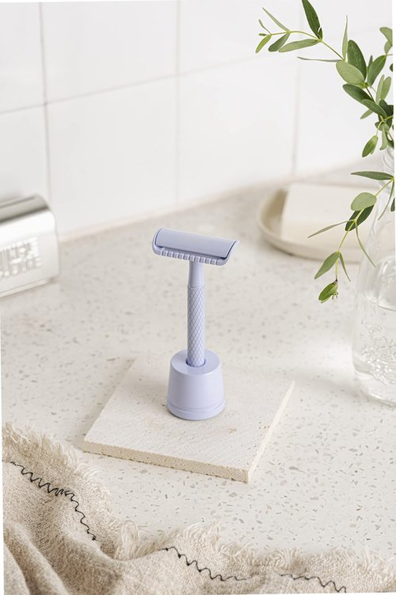 Jungle Culture Safety Razor & Stand with 10 Double Edge Blades • Single Blade Metal Razors for Women & Men for Body & Face • Eco Friendly & Reusable Shaver • Lilac