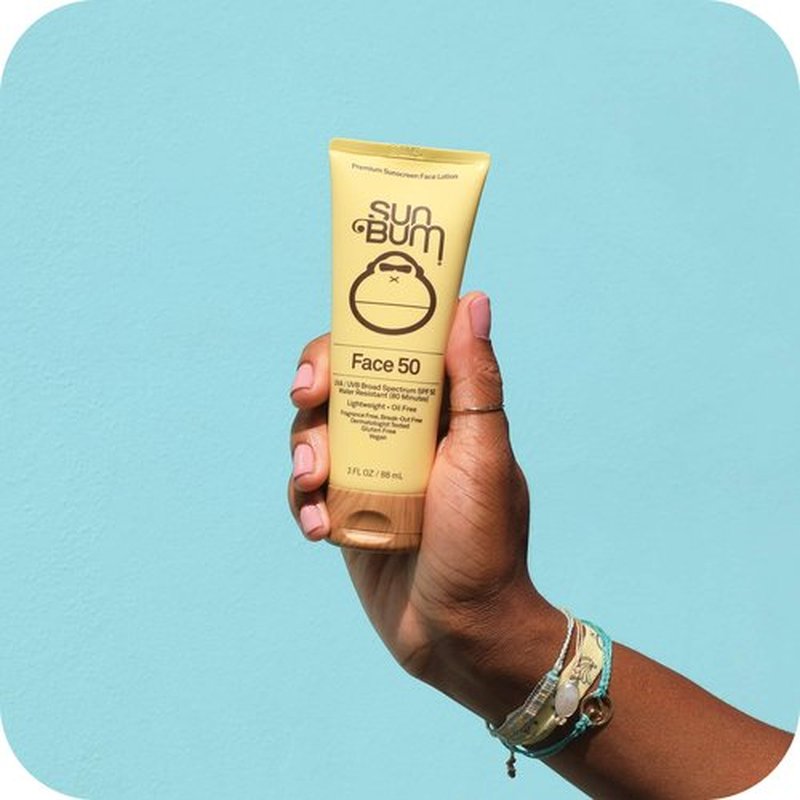 Sun Bum Original SPF 50 and SPF 70 Sunscreen Face Lotion | Vegan and Hawaii 104 Reef Act Compliant (Octinoxate & Oxybenzone Free) Broad Spectrum Fragrance-Free UVA/UVB Sunscreen with Vitamin E|3oz