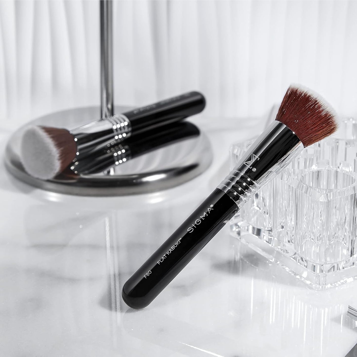 Sigma F80 Air Flat Kabuki Brush - Premium Synthetic Foundation Brush for Liquid & Cream Makeup