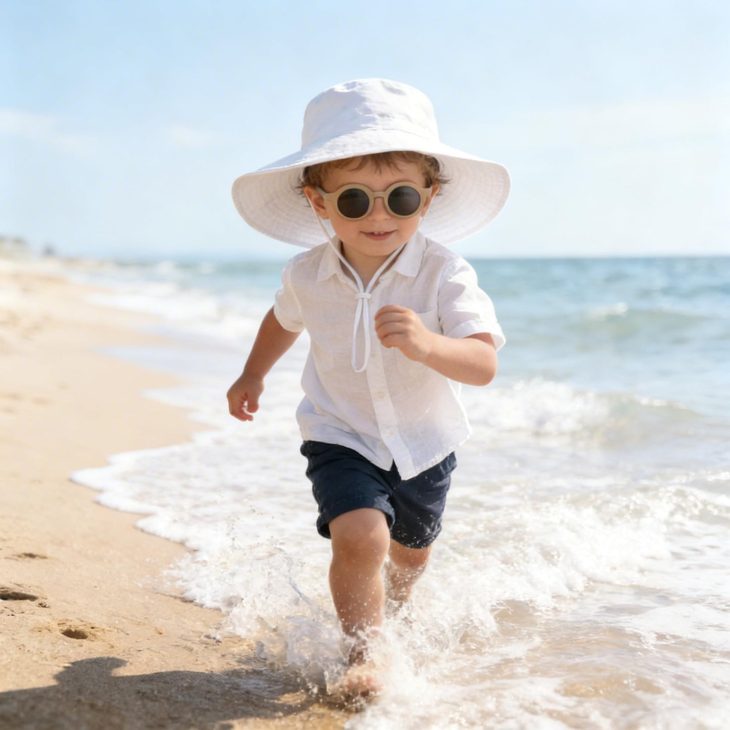 Baby Sun Hat and Sunglasses, UPF 50+ Kids Sun Hat with Ear and Neck Protection, Adjustable Summer Beach Hats with Bucket Wide Brim for Boys & Girls, Foldable Infant Sun Hat 0-6 Months, White