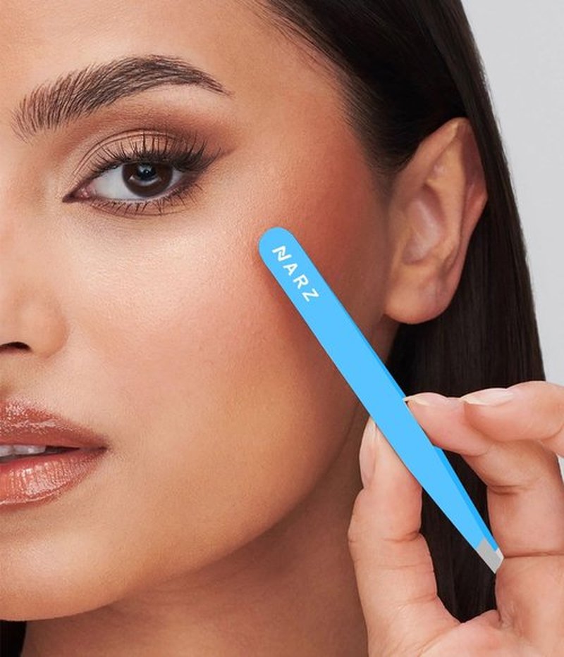 Professional Tweezer for Facial Hair Women & Men Stainless Steel Precision Tweezers for Ingrown Hair Tweezers for Men & Women (Blue)