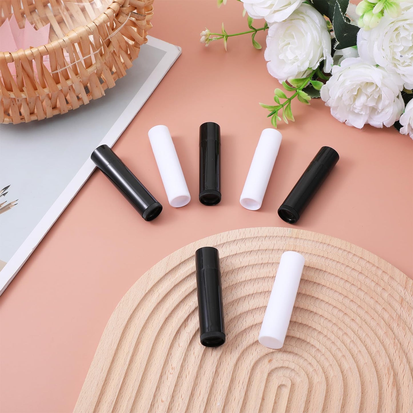 Elegaperma 30pcs Lip Balm Tubes Empty, 5.5g Rotatable Empty Lip Balm Tubes for Diy Lipsticks, Homemade Solid Perfume, Black & White