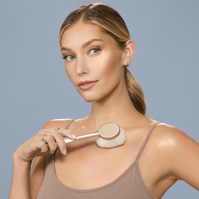 Real Techniques Endless Summer Makeup Brush Kit, Face Brushes, For Foundation, Powder, Highlight, Contour, & Bronzer, Inlcudes Tanning Mitt, Premium Quality, 6 Piece Set