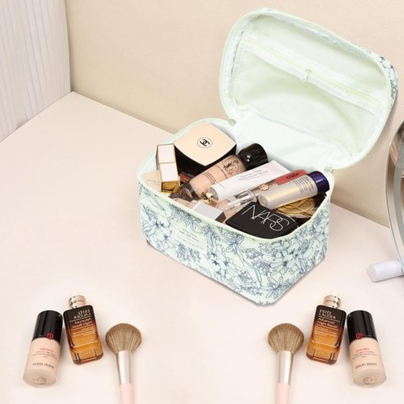 Large Makeup Bag, Cute Cosmetic Bag for Women Girls, Floral Coquette Aesthetic Toiletry Bag, Travel Make Up Organizer Bag (Navy Blue)