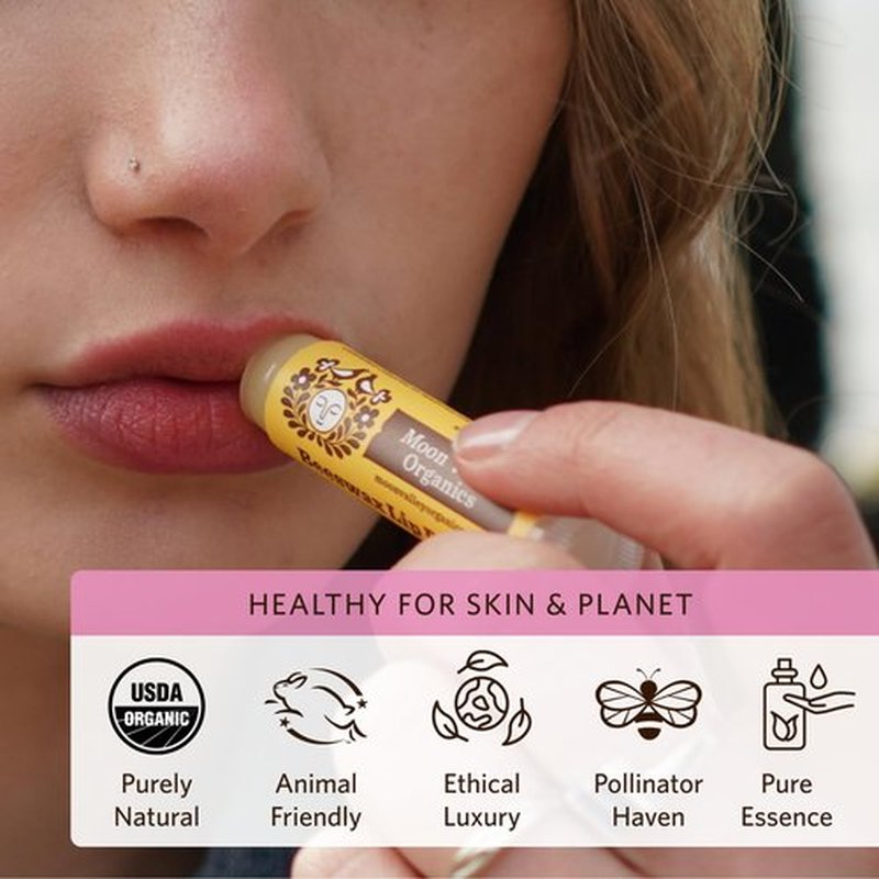 Moon Valley Organics Beeswax Lip Balm for Moisturizing Lips and Cuticles (JUICY BLACKBERRY, 1-Pack)