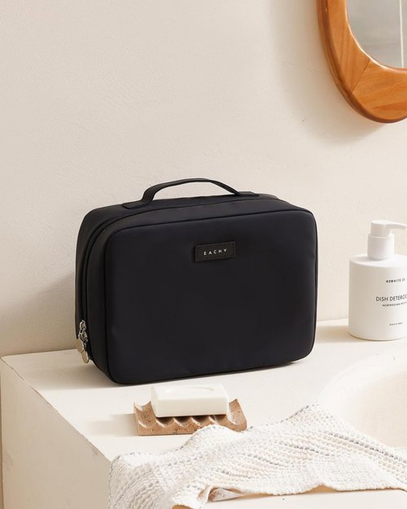 EACHY Travel Toiletry Bag with Hanging Hook, Portable Makeup Cosmetic Bags for Women, Water-Resistant Full-Size Travel Accessories (Black)