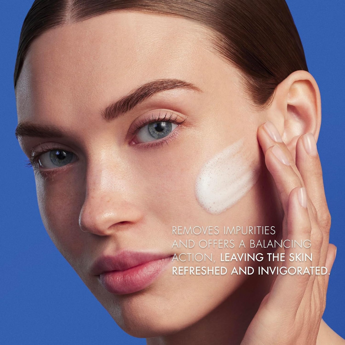 Biotherm Aquasource Hyalu Plump Gel & Biosource Purifying Foaming Cleanser Gift Set, 2-Piece Set Includes Plump Gel Face Moisturizer & Exfoliating Cleansing Gel 1.69 Fl Oz