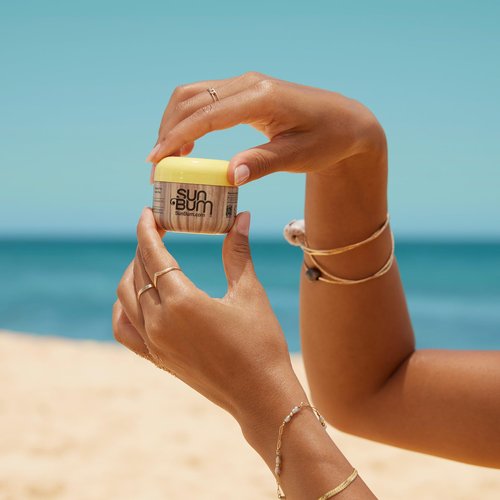 Sun Bum SPF 50 Clear Face Sunscreen with Zinc Oxide | Broad Spectrum Moisturizing Facial Sunblock with Vitamin E | Hawaii 104 Act Compliant (Octinoxate & Oxybenzone Free) | Travel Friendly | 1 oz