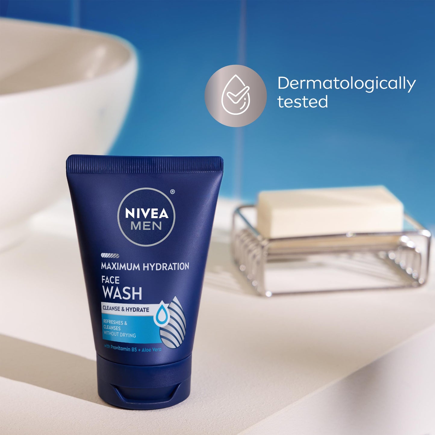 NIVEA MEN Maximum Hydration Face Wash, Face Wash with Provitamin B5 and Aloe Vera, Refreshes and Cleanses without Drying, 5 Fl Oz Tube