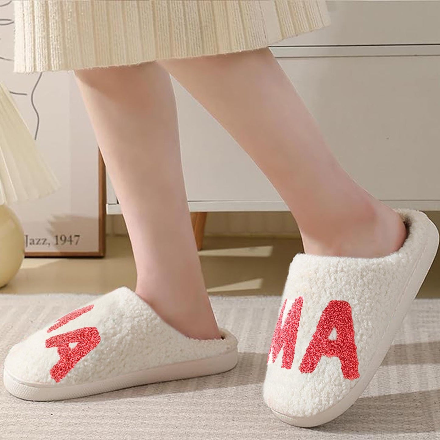 Aucomfo mama Slippers For Women Mother's Day Gifts For Mom Valentine Cute Comfy Bedroom Home Memory Foam Slippers,Ladies Furry Warm Shoes Indoor for Winter,Mother 41-42
