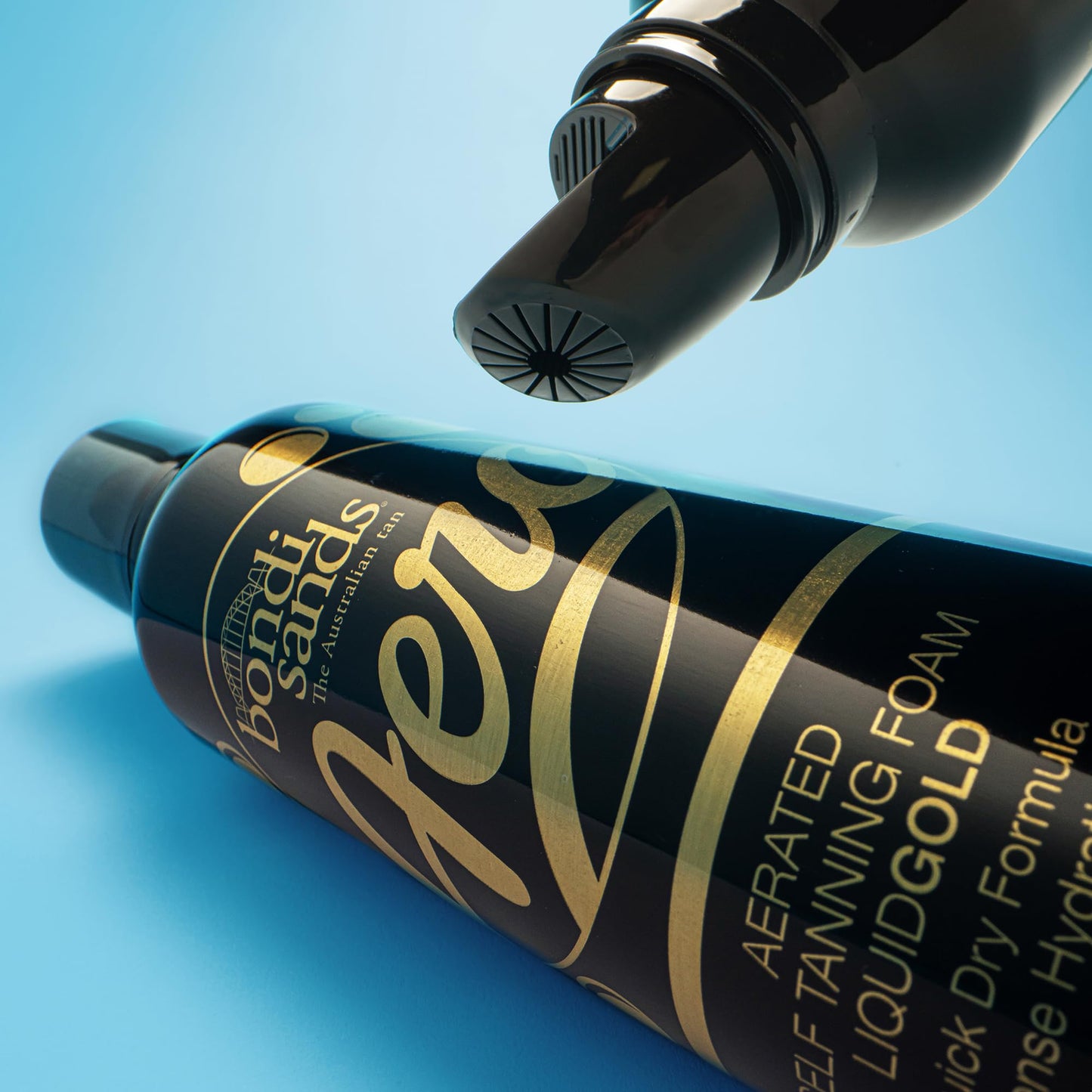Bondi Sands Aero Self Tanning Foam | Lightweight + Fast-Drying Aerosol Formula Gives Skin a Hydrated, Long-Lasting Bronzed Glow | Dark, 7.61 Oz/225 mL