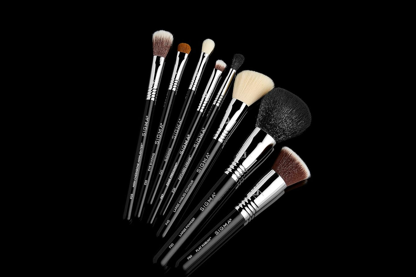 Sigma Beauty F30 Large Powder Brush - Professional Makeup for Loose Powder & Mineral Foundation