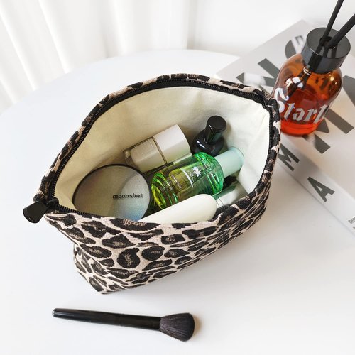 STARDW Cosmetic Bags Makeup Bags for Women and Girls,Travel Makeup Bag Large Capacity Canvas Makeup Bag,Makeup Organizer Bag Zipper Pouch (Brown Leopard)