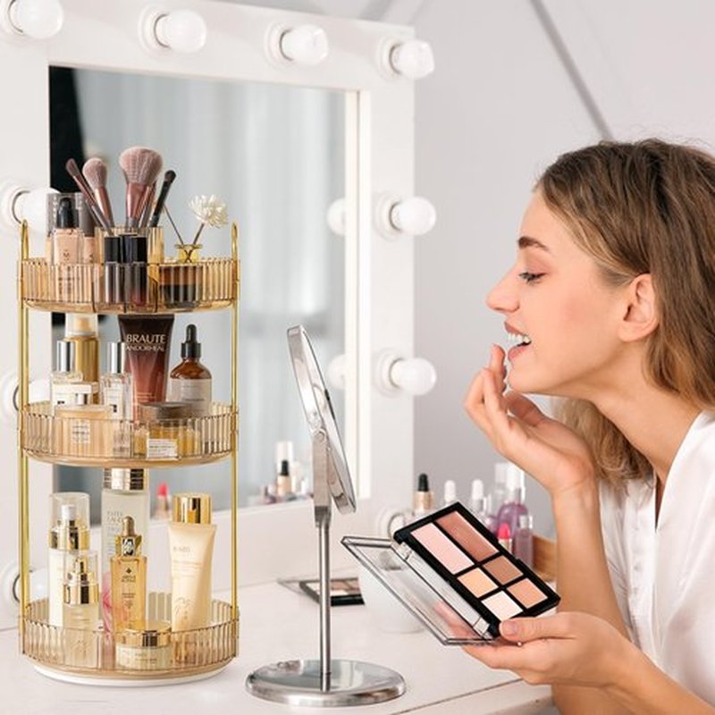 shuang qing 360° Rotating Makeup Organizer, High-Capacity Bathroom Countertop Vanity Organizers, 3 Tier Spinning Skincare Storage, for Perfume/Cosmetic/Makeup Brushes/Lotion（Gold）