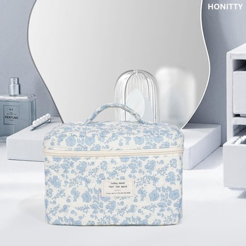Makeup Bag,Quilted Cosmetic Bag,Large Floral Make Up Bag for Women,Cotton Makeup Bag,Flower Travel Toiletry Bag