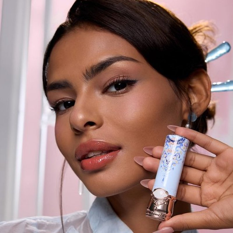 Flower Knows Butterfly Cloud Collar Glossy Lipstick-Moisturizing Tinted Lip Balm-Hydrating Lip Gloss in Balm-Long Lasting Lip Makeup for Girls&Women,Vegan & Cruelty-Free(C01 Birchleaf Pear,0.12 Ounce)
