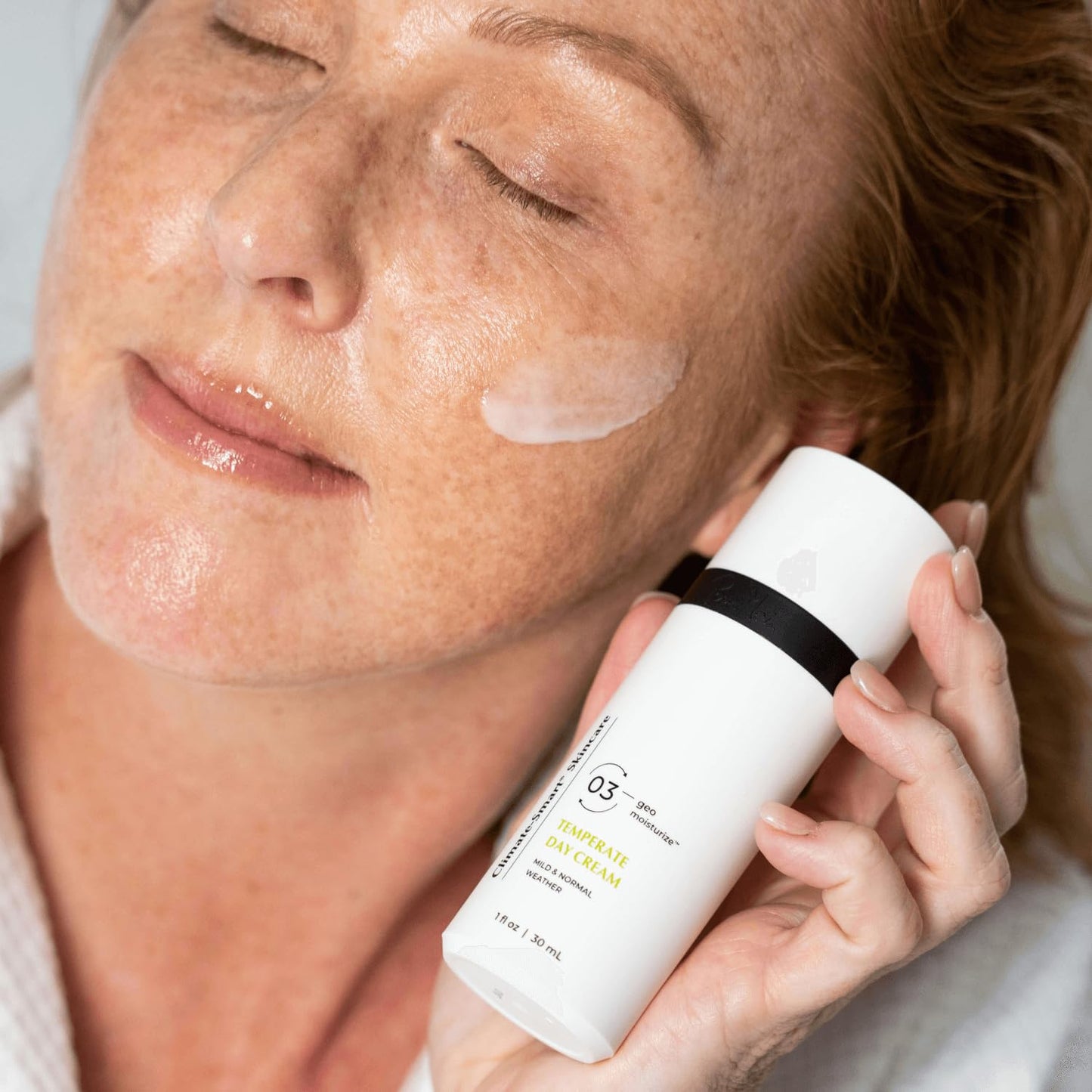 Pour Moi Temperate Retinol Day Cream - Anti-Aging Moisturizer with Hyaluronic Acid • Climate-Smart® Skincare for Mild Weather • Vegan • 30ml