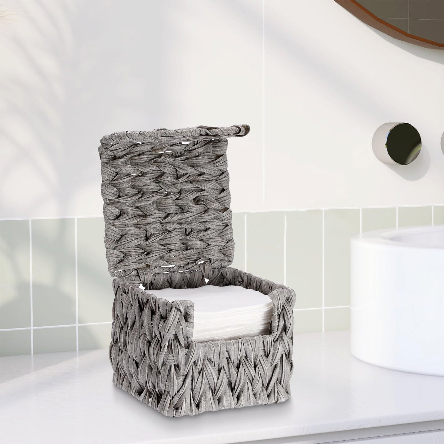 Sumnacon Rattan Disposable Face Towel Holder with Lid, Plastic Face Towels Storage Box Compatible with XL Facial Towels, Decorative Farmhouse Organizer Bin for Bathroom, Vanity, Countertop