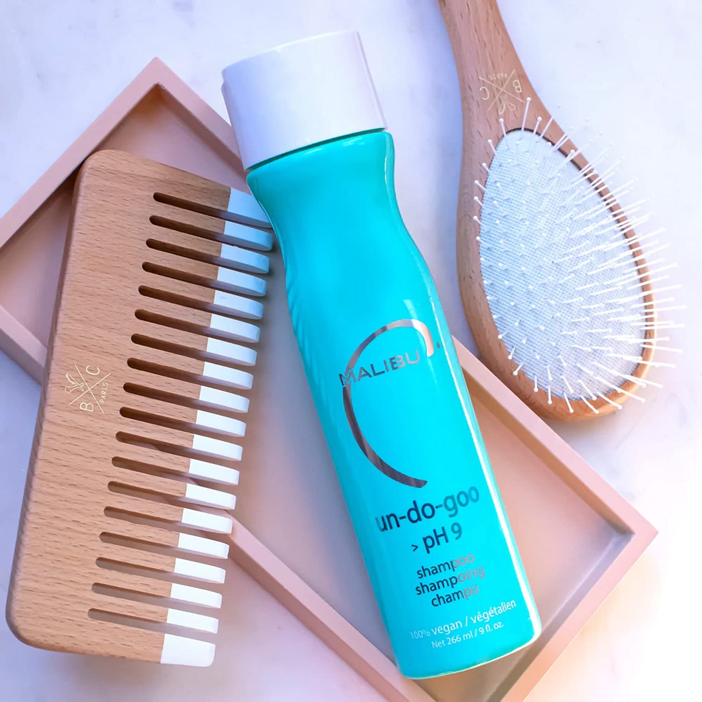 Malibu C Un-Do-Goo Clarifying Shampoo - Sulfate-Free, Removes Product Build-Up & Restores Shine