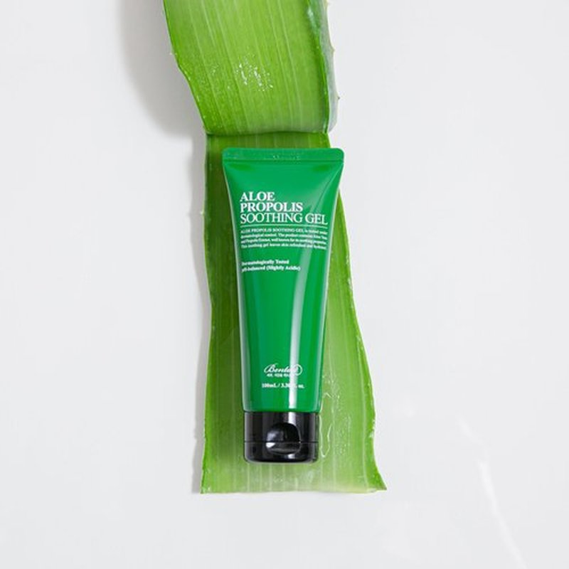 BENTON Aloe Propolis Soothing Gel 3.38 fl oz | Aloe Vera Gel for Sunburn Relief | Aloe Vera Gel for Travel Size | Aloe Vera Gel Moisturizer for Face | Aloe Gel for Face After Sun | Organic Aloe Vera