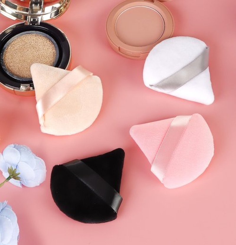 8 Pieces Triangle Powder Puff Face Soft Triangle Makeup Puff Velour Cosmetic Foundation Blender Sponge Beauty Makeup Tools (Pack of 2)