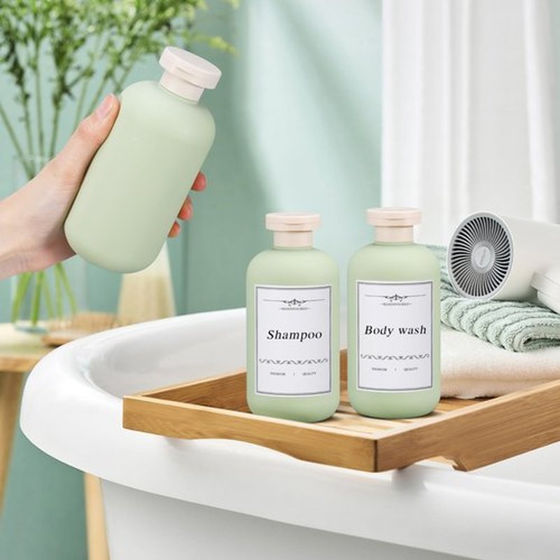 UMETASS 6.8oz Travel Bottles for Toiletries, Empty Plastic Squeeze Bottles with Flip Cap, Lotion Container for Toiletries (3 Pack, Green)