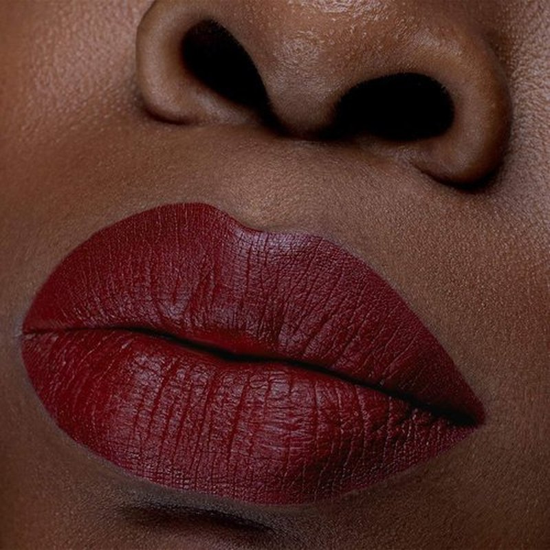 Sigma Beauty Liquid Lipstick – Bold and Luxurious Liquid Matte Lipstick with a Satin Finish - Clean, Vegan Cruelty Free Makeup (Belladonna)
